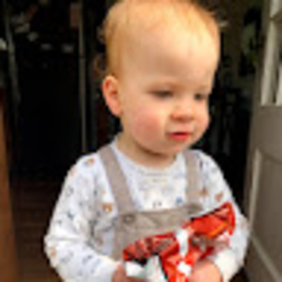 Meet your Posher, Jordan - Picture 2 of 2